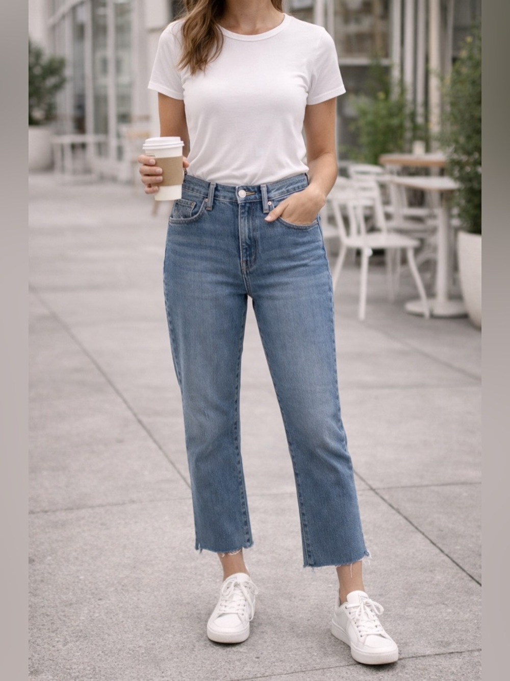 9 Good American Good Legs Straight Jeans 8/29 Mid Wash Cropped Raw Hem High Rise